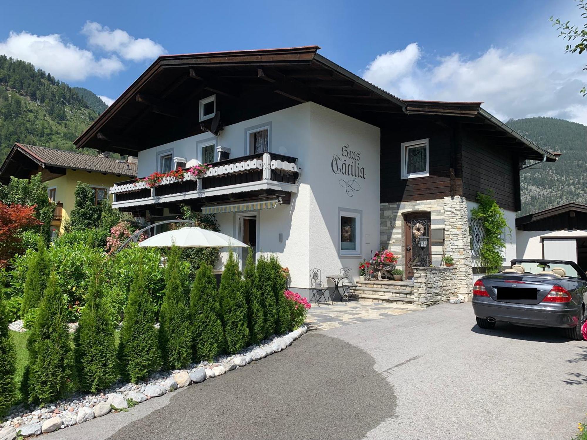 Appartement Haus Caecilia à Sankt Martin bei Lofer Extérieur photo